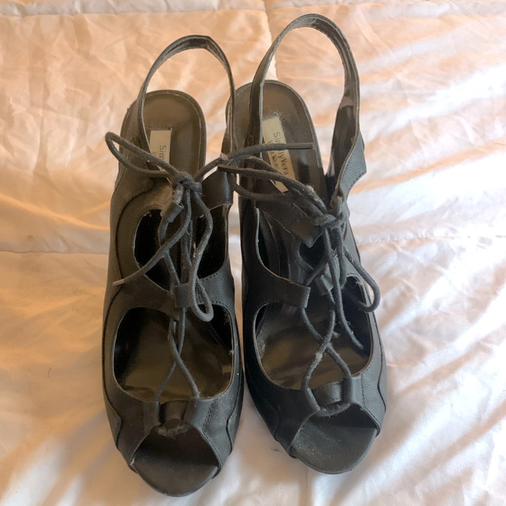 Simply Vera by Vera Wang, lace up high heels. Size 10